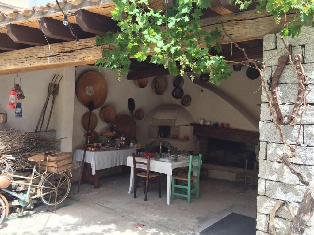 Lughia Bed & Breakfast Tortolì Exterior foto
