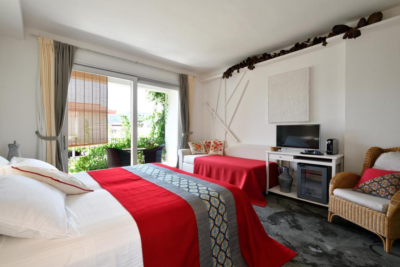 Lughia Bed & Breakfast Tortolì Exterior foto